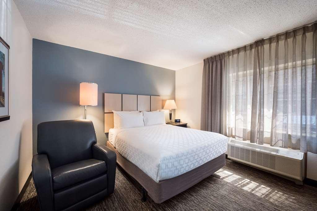 Sonesta Simply Suites Des Moines West Des Moines Room photo